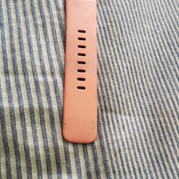 Fitbit versa 3 - Picture 4 of 4